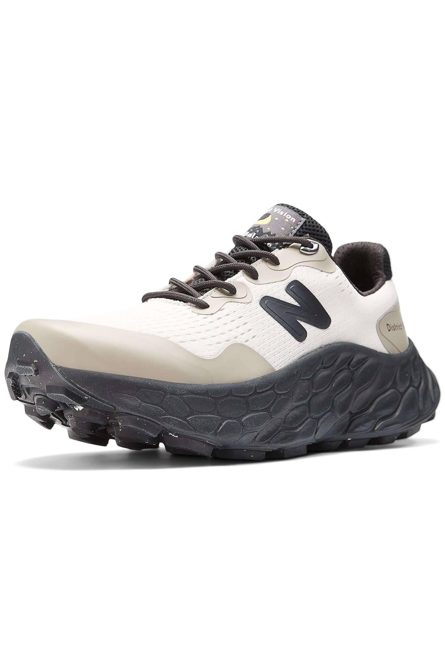 DISTRICT VISION X NEW BALANCE JET STREAM 8