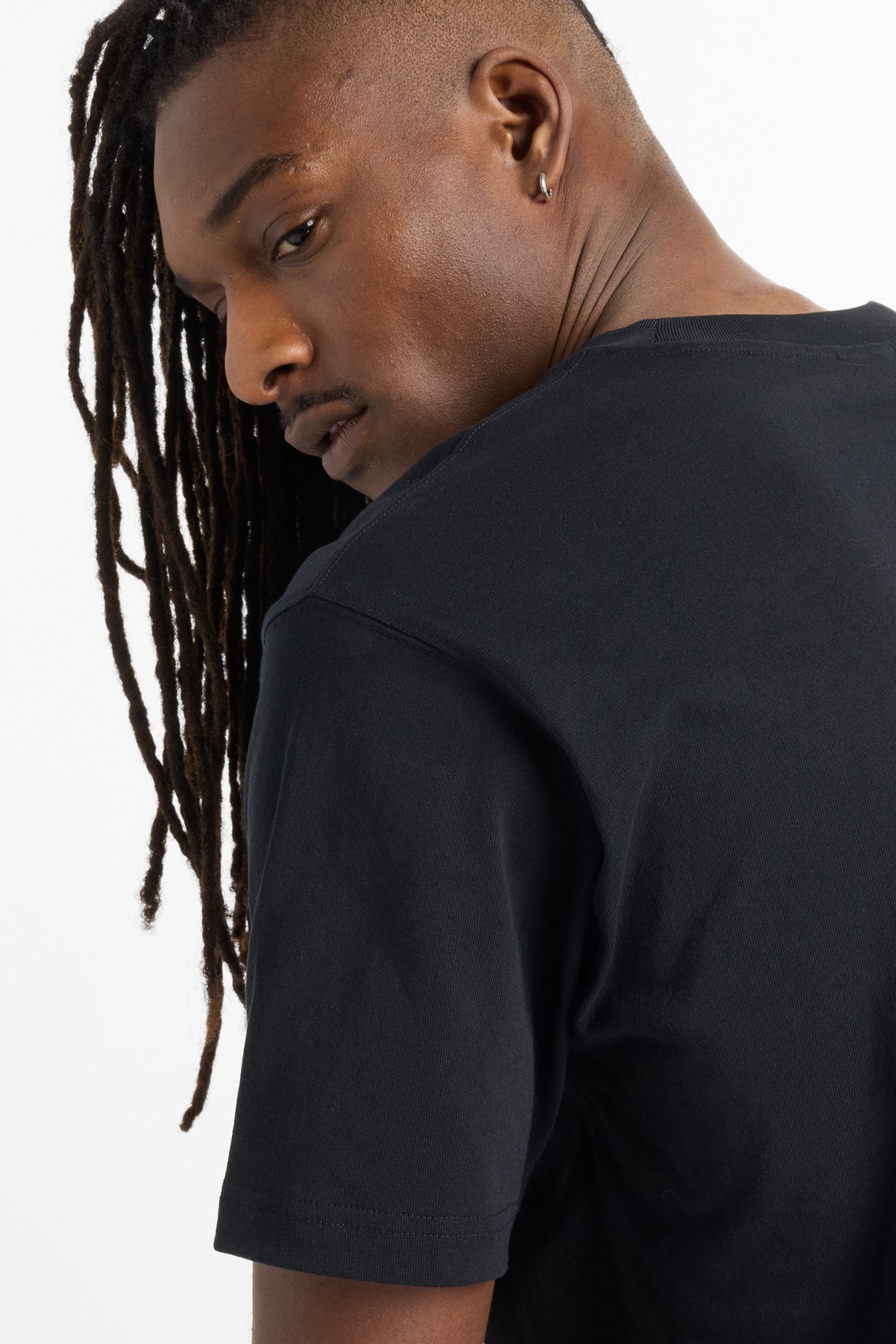 DEBUT SCULPTURE T-SHIRT BLACK 7