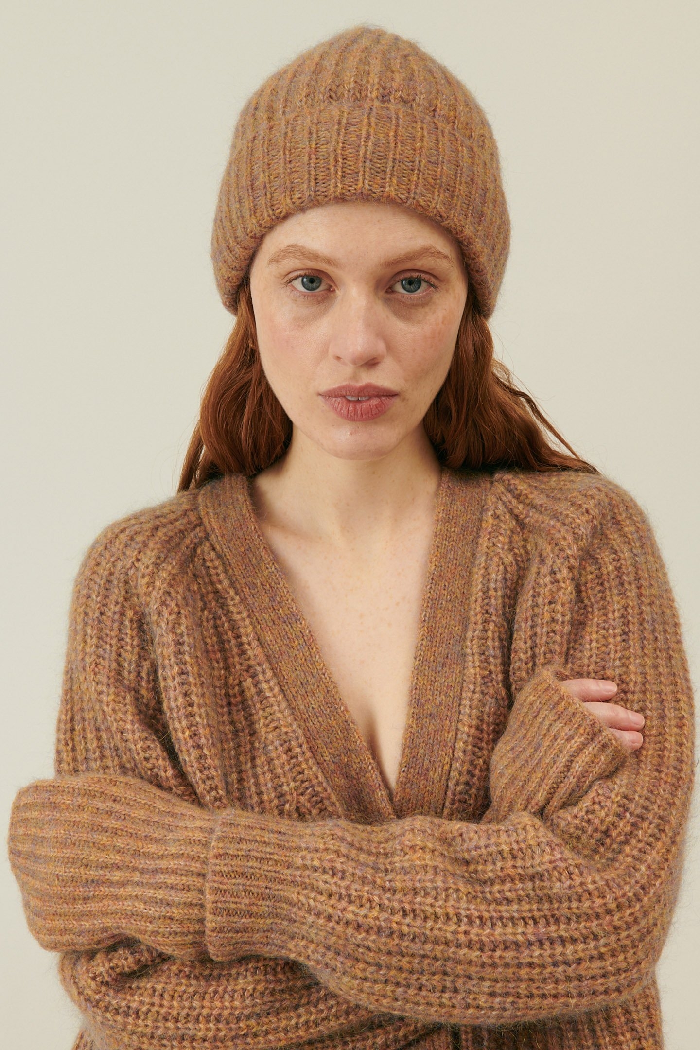 BEANIE ABI CINNAMON 2