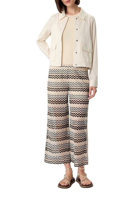 COMMA JACKETS INDOOR WHITE 2