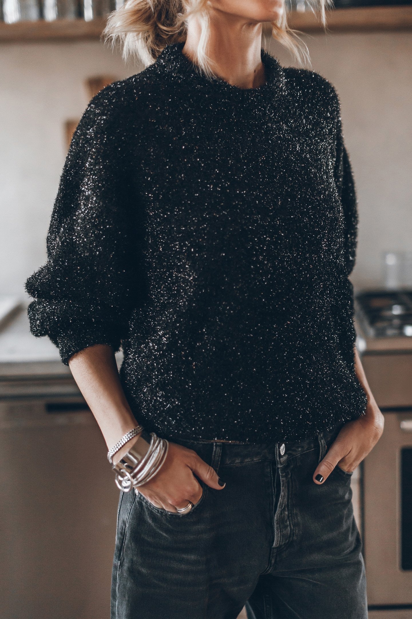 THE BLACK SPARKLY FLUFFY KNIT SWEATER 3