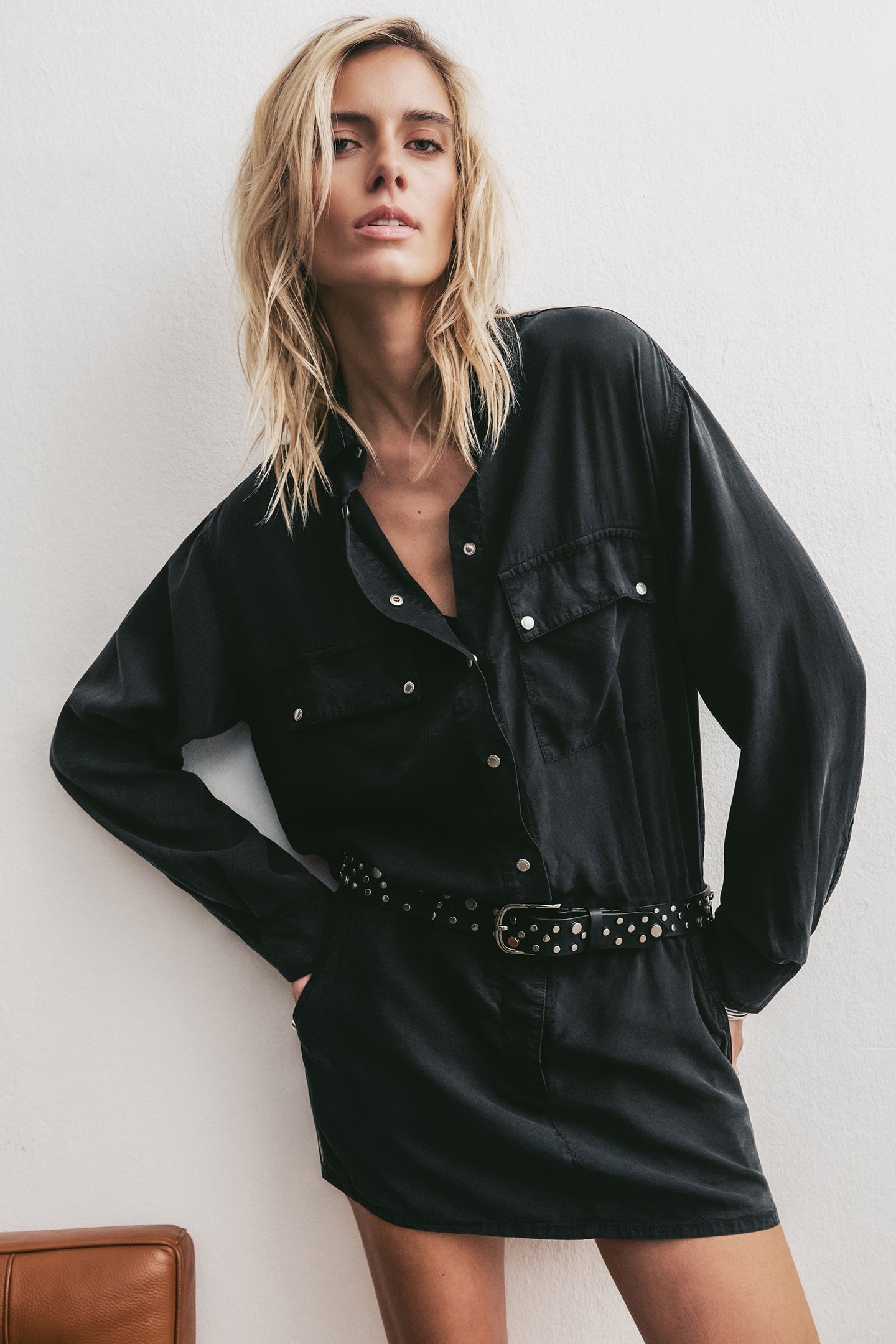 THE DARK POCKET SHIRT DRESS 1
