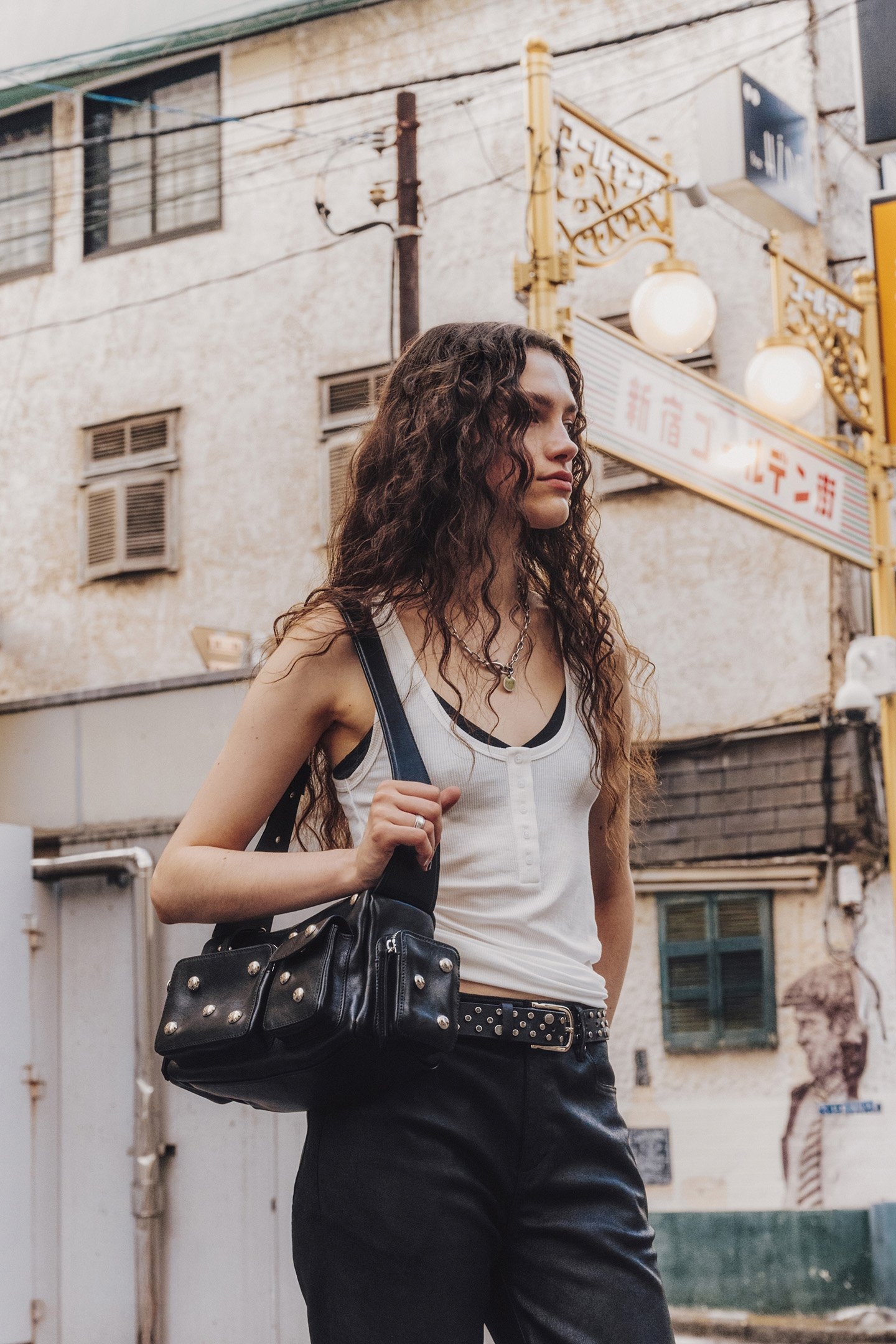 THE WHITE BUTTONED TANK TOP 2