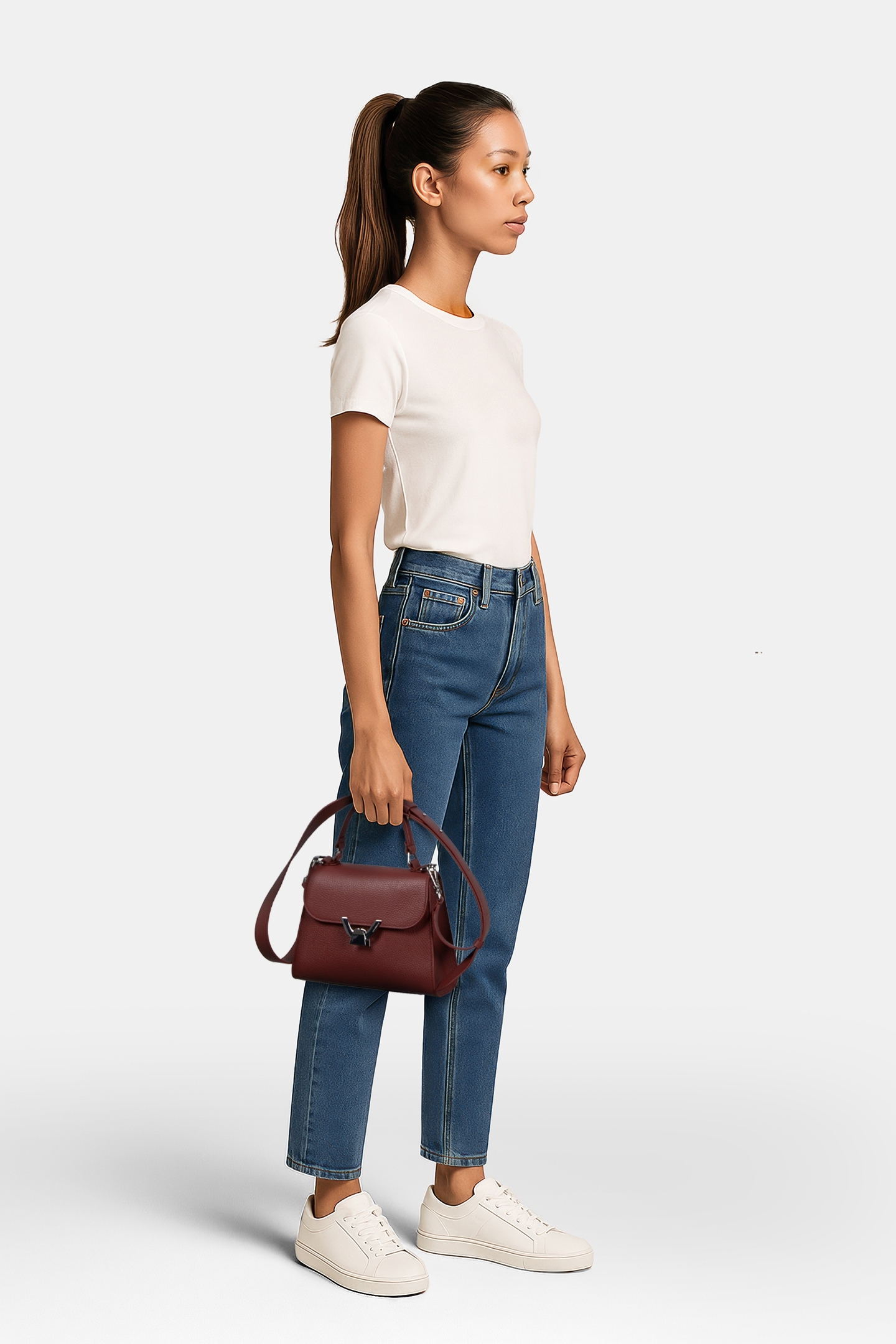 CROSS BODY BAG IN GRAINED LEATHER 1