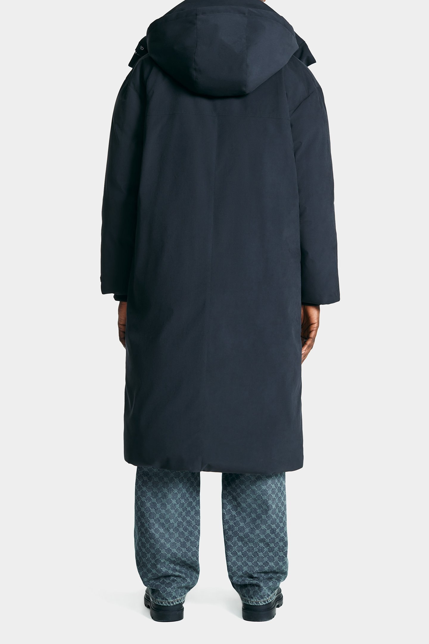 ROWA PUFFER COAT BLACK 2