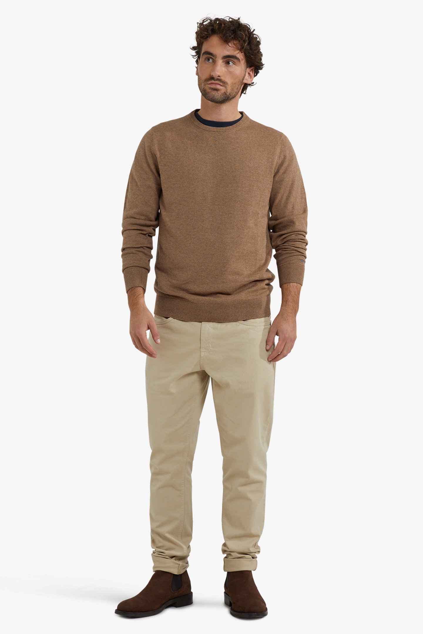 C-NECK SWEATER WALNUT 2