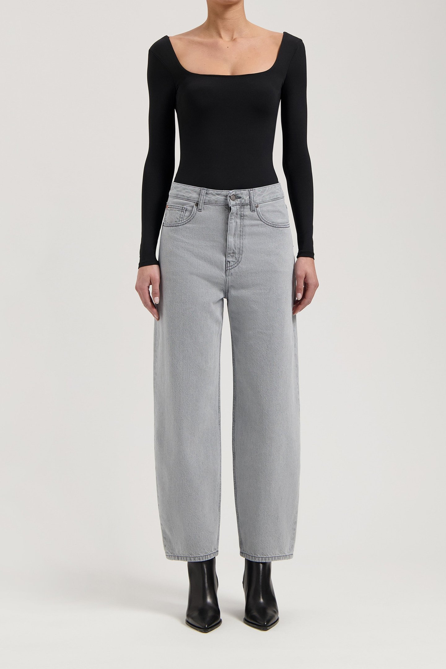 BROOKE HIGH BARREL LIGHT GREY 3