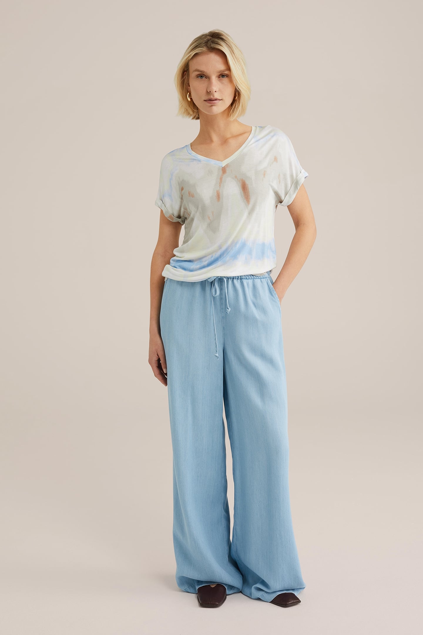 T-SHIRT LIGHT BLUE 3