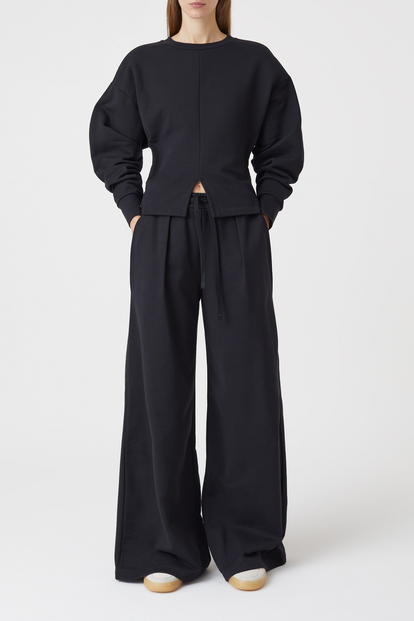 CREW NECK LONG SLEEVE T-SHIRTS BLACK 2