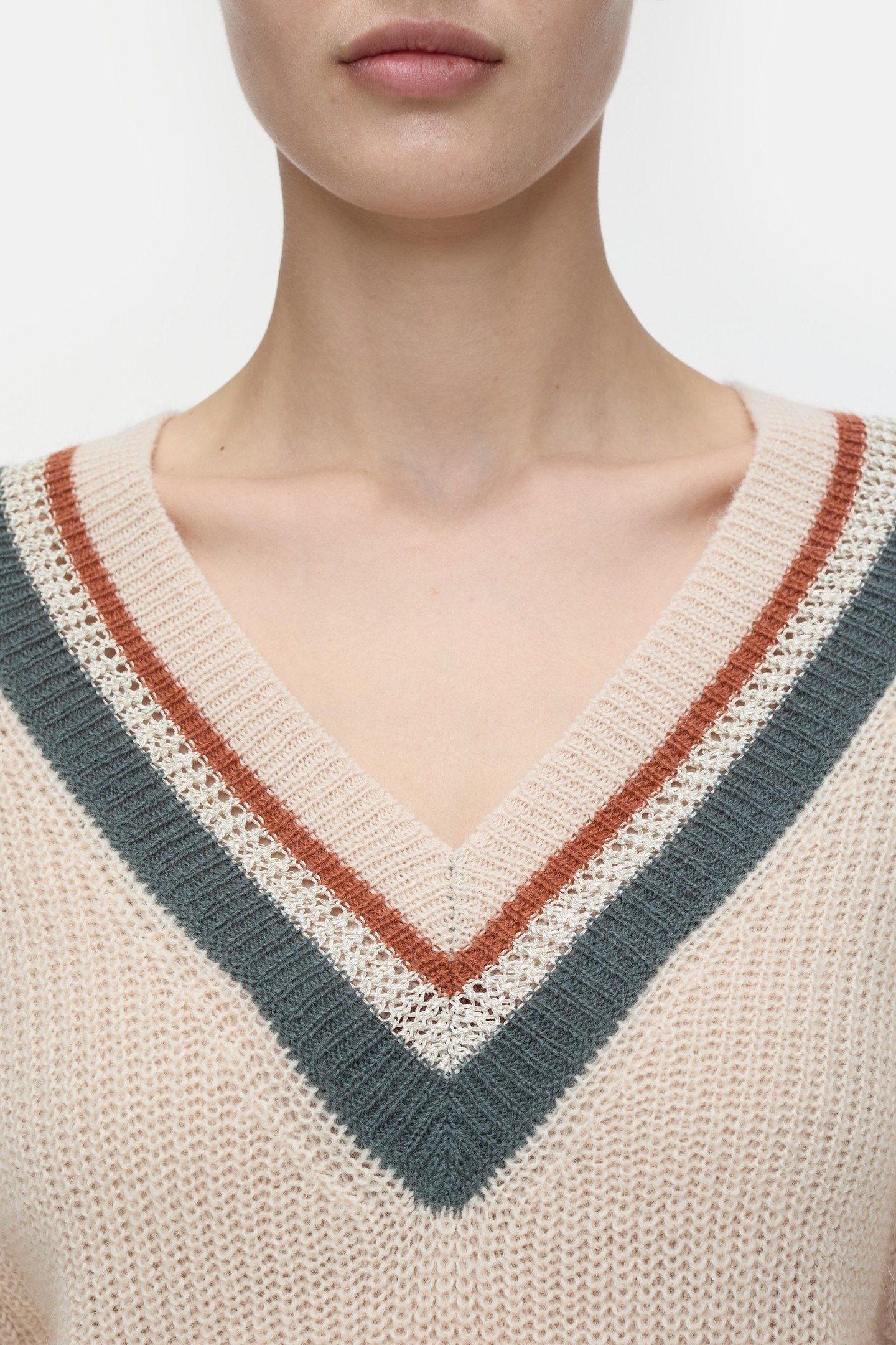 DEEP V-NECK KNITS ALBICOCCA 6