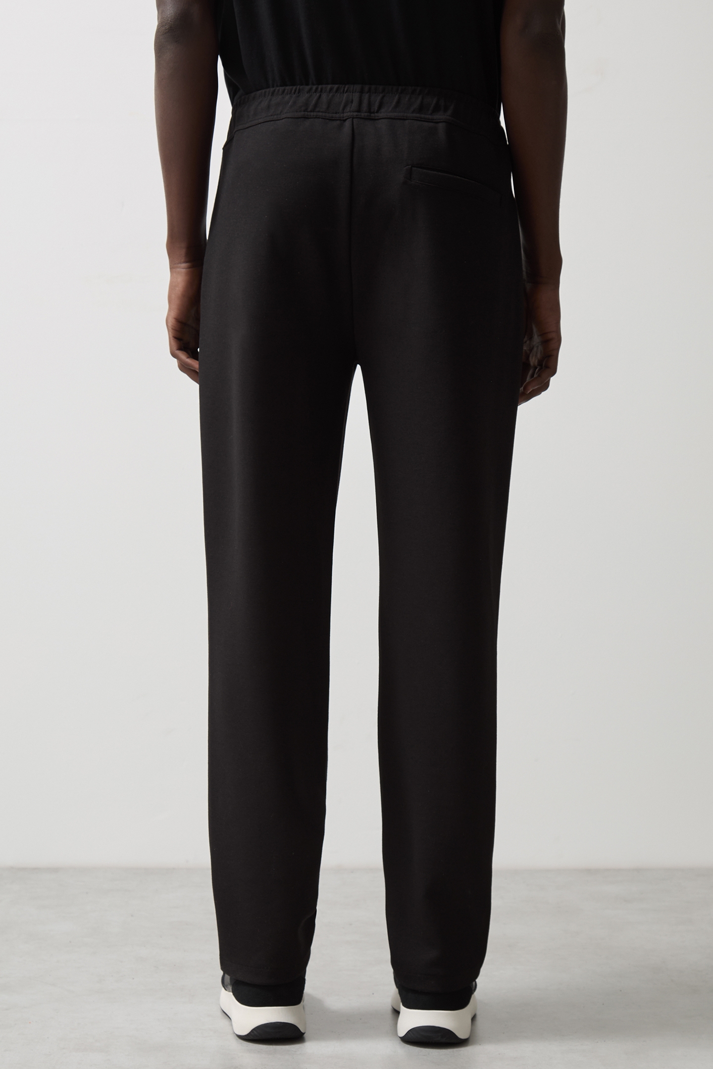 JERSEY INTERLOCK SPEEDMARK ZIP CUFF JOGGER BLACK 2