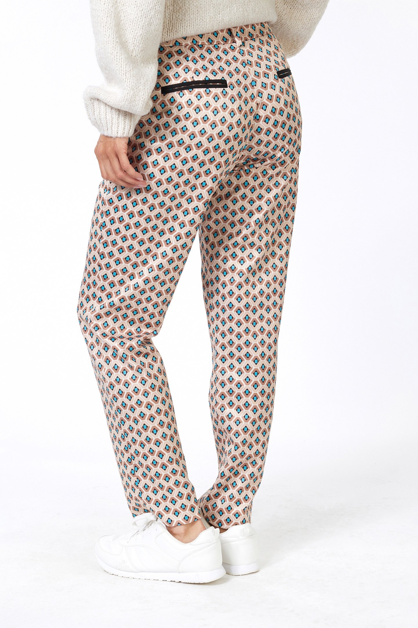TROUSERS CHINO GRAPHIC ROOTS PRINT 4