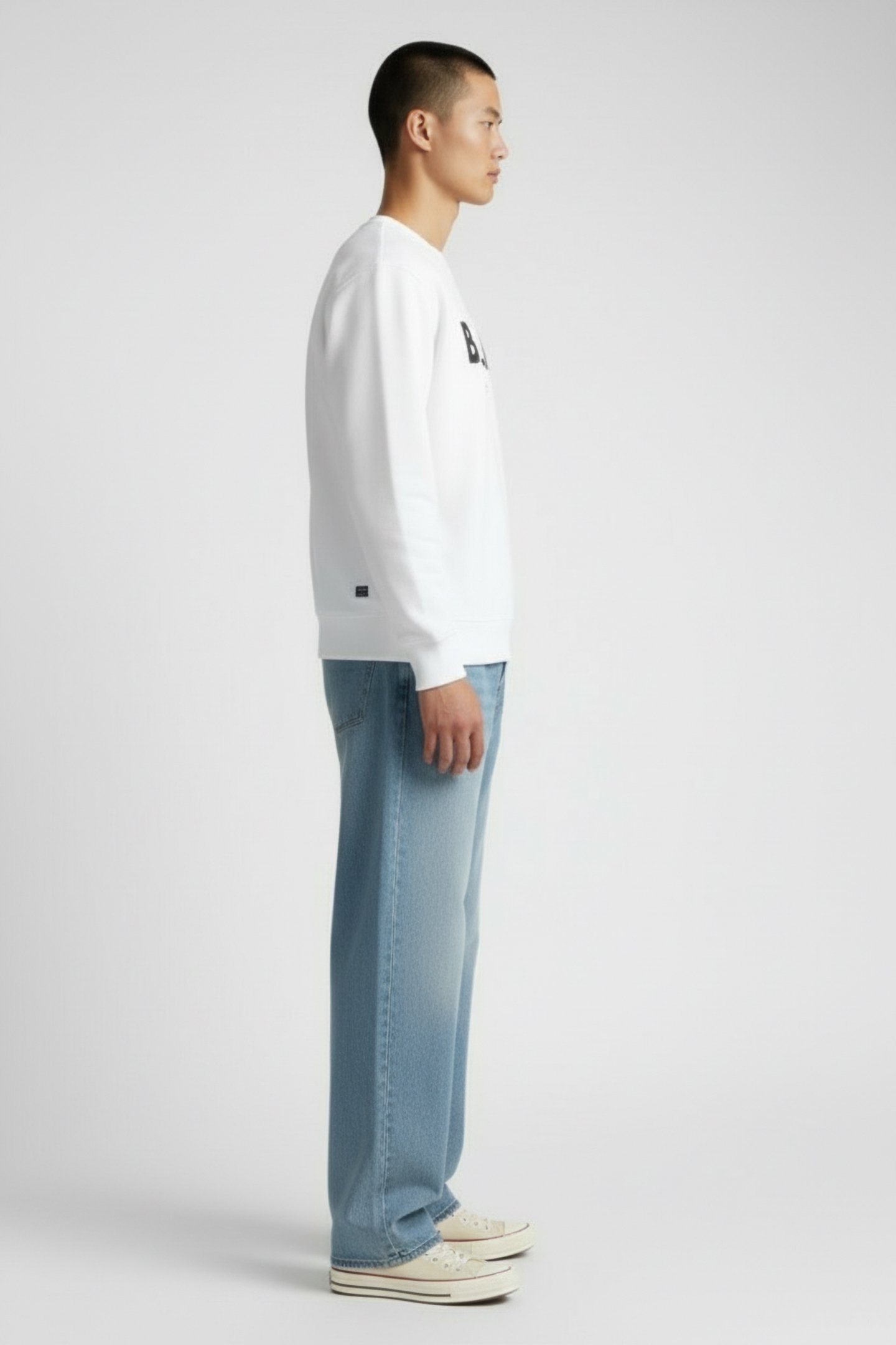 STAFF SWEATER MEN WHITE 3