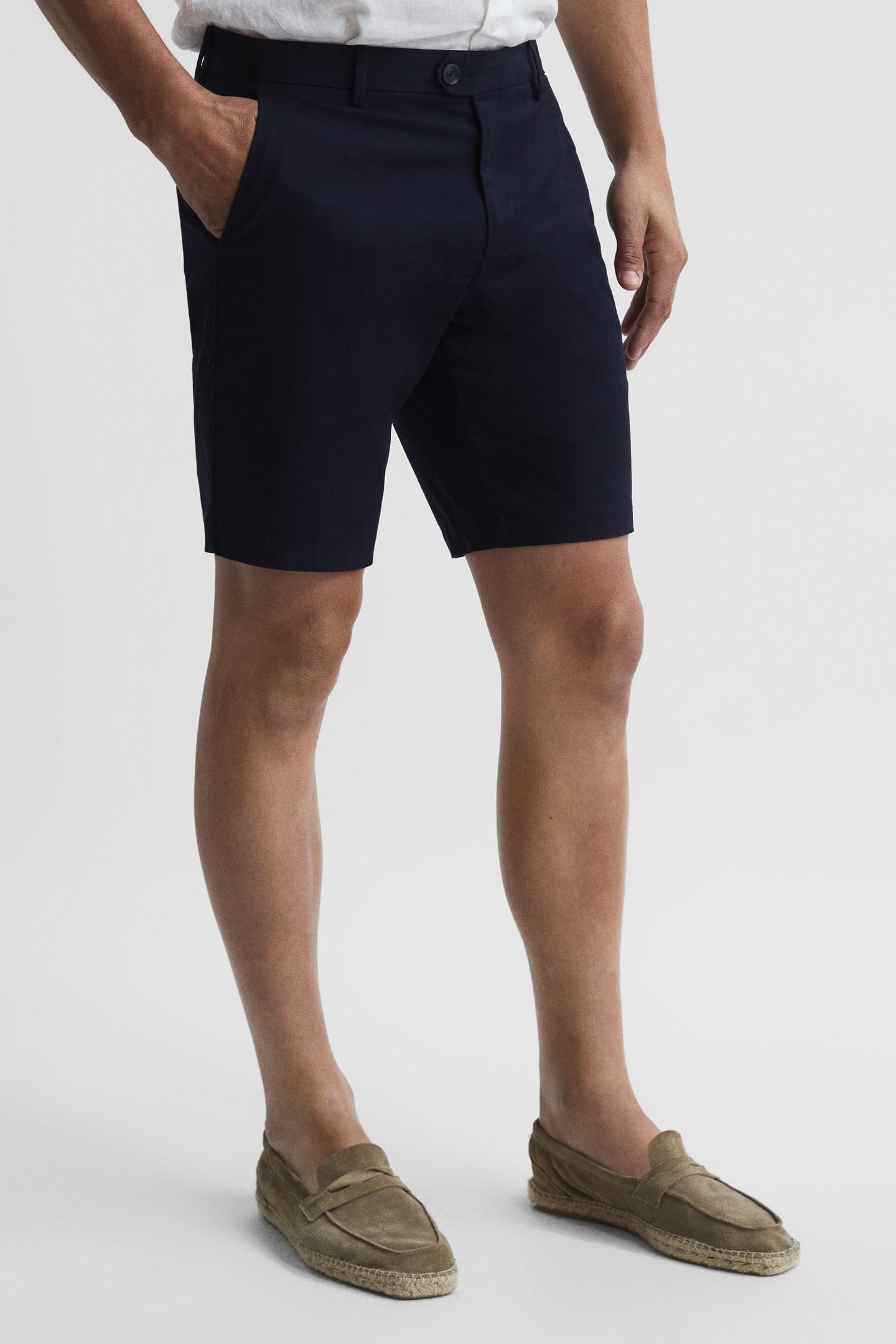 CASUAL CHINO SHORT NAVY 4