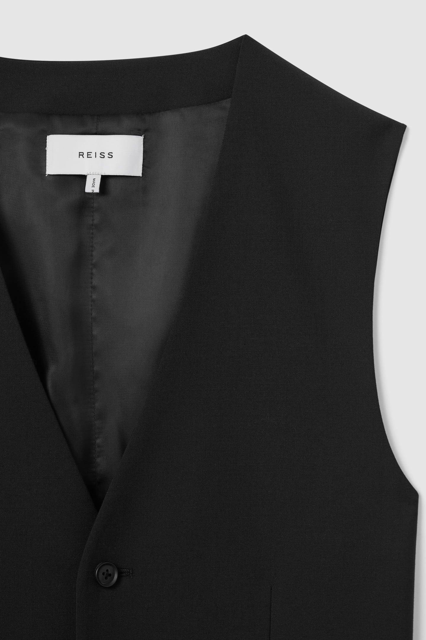 TRAVEL PLAIN WEAVE MODERN WAISTCOAT BLACK 7