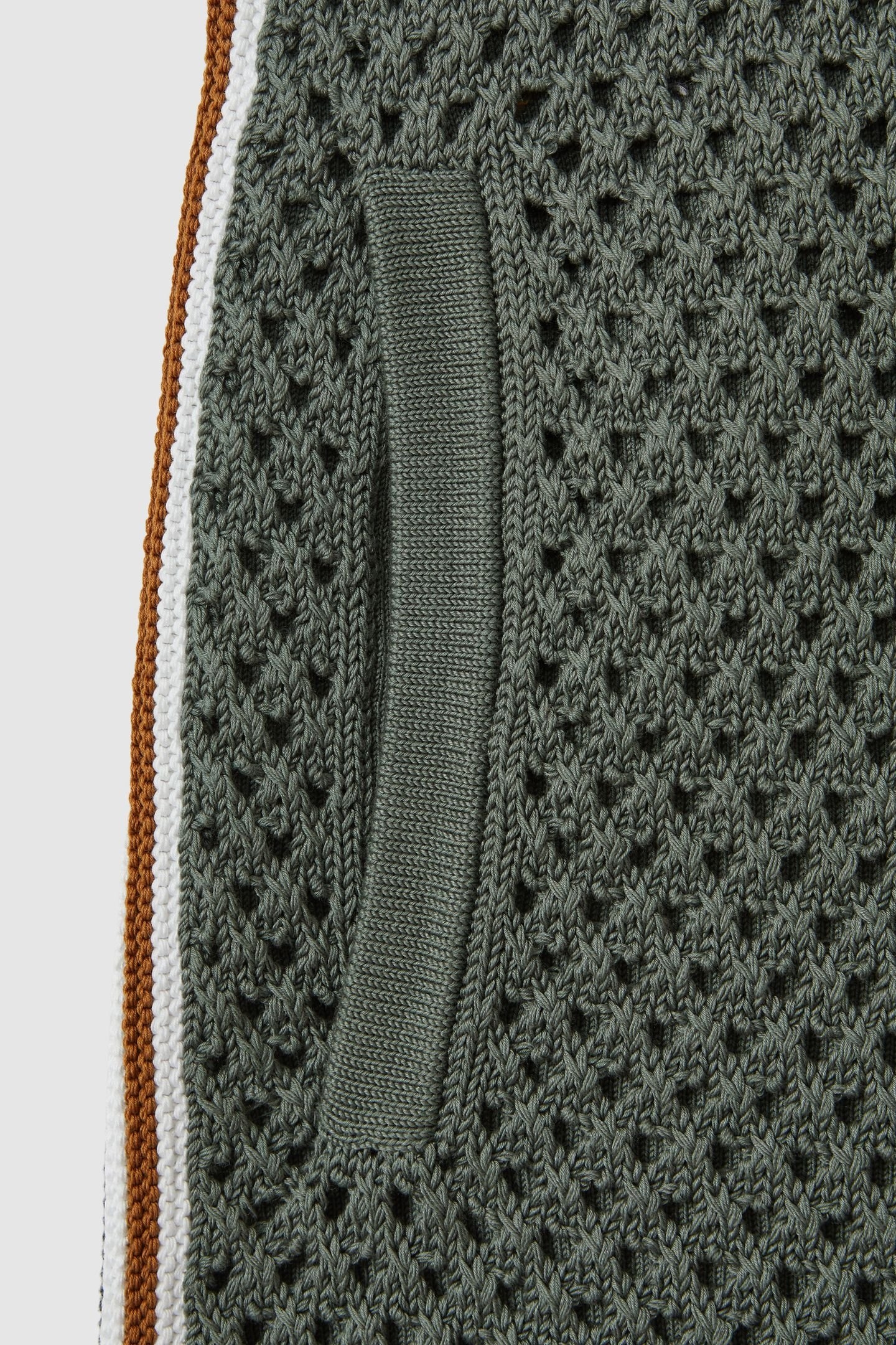 CROCHET TIPPING SHORT DARK SAGE GREEN 6