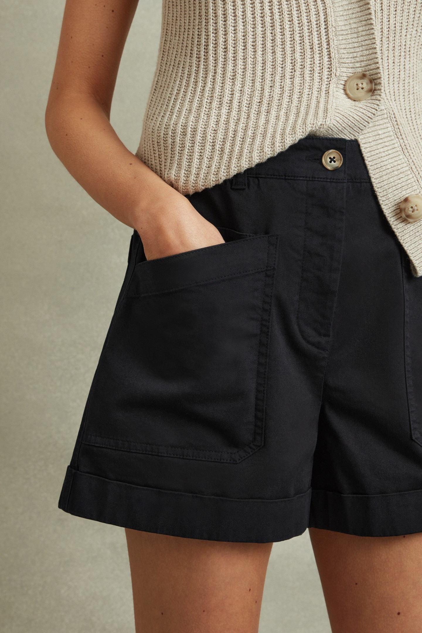 COTTON SHORT NAVY 4