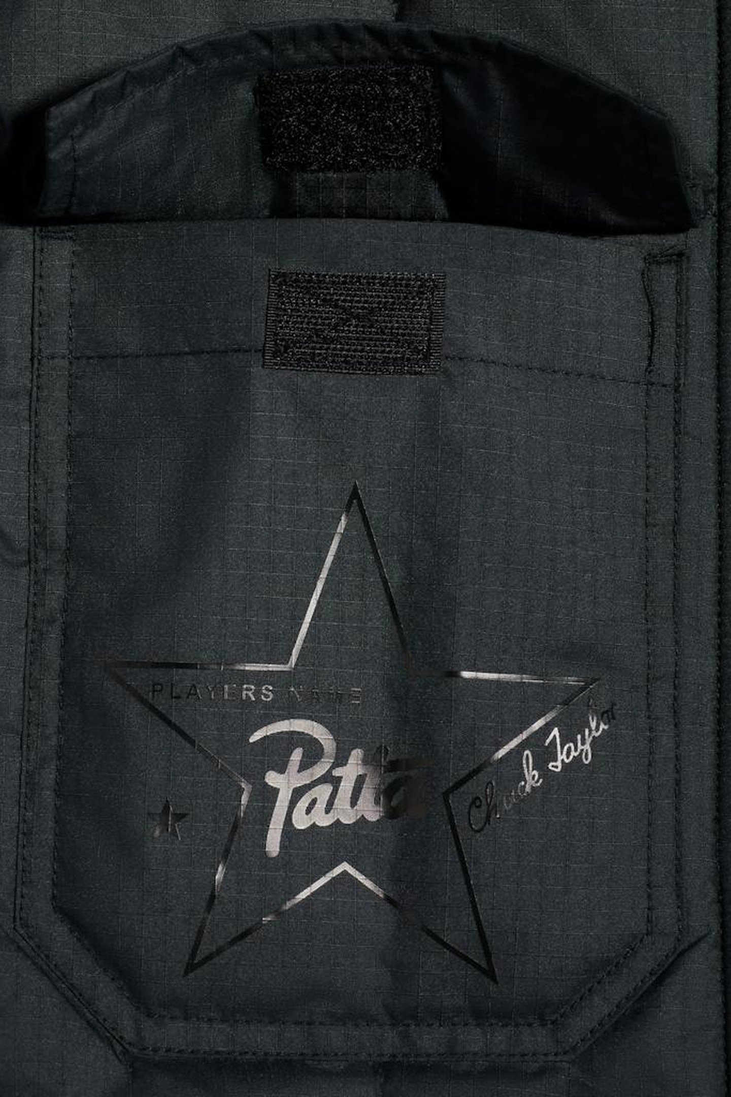CONVERSE X PATTA – REVERSIBLE GRAPHIC VEST 6