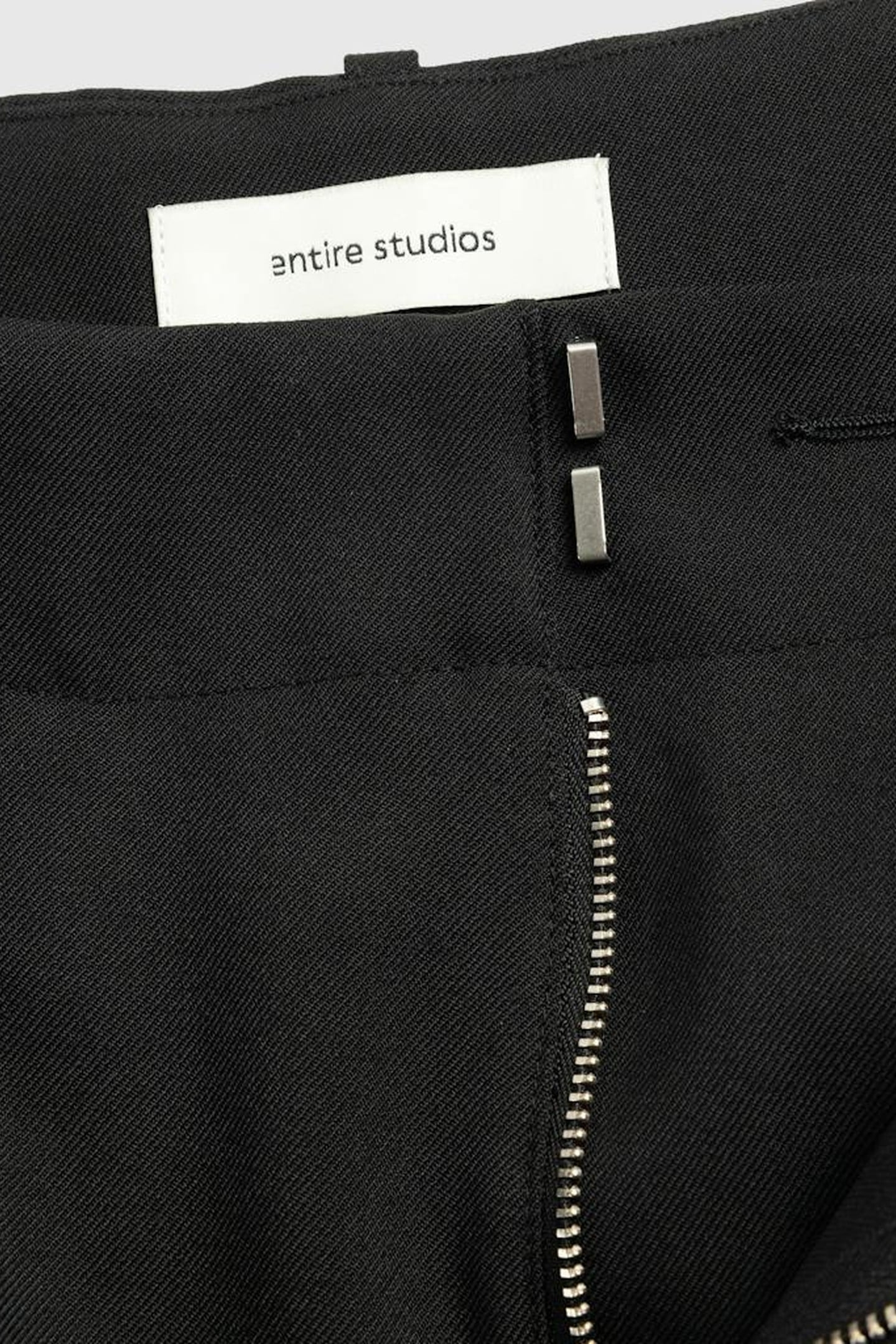 ENTIRE STUDIOS – RUMY SHORT 4