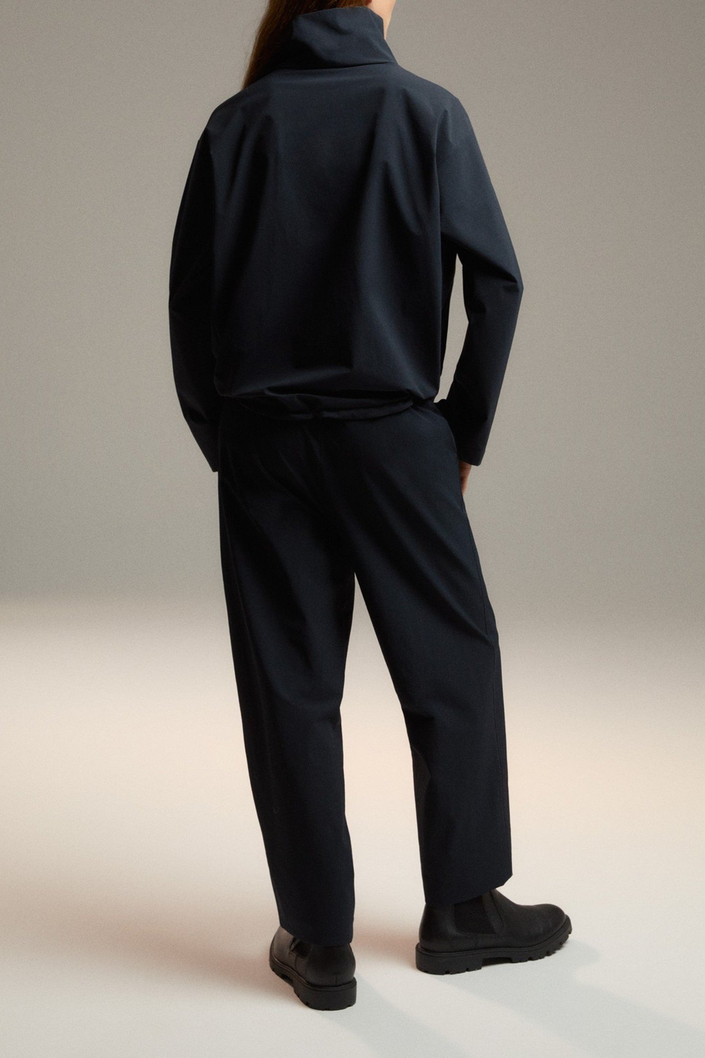 TROYALF SWEATSHIRT DARK NIGHT 4