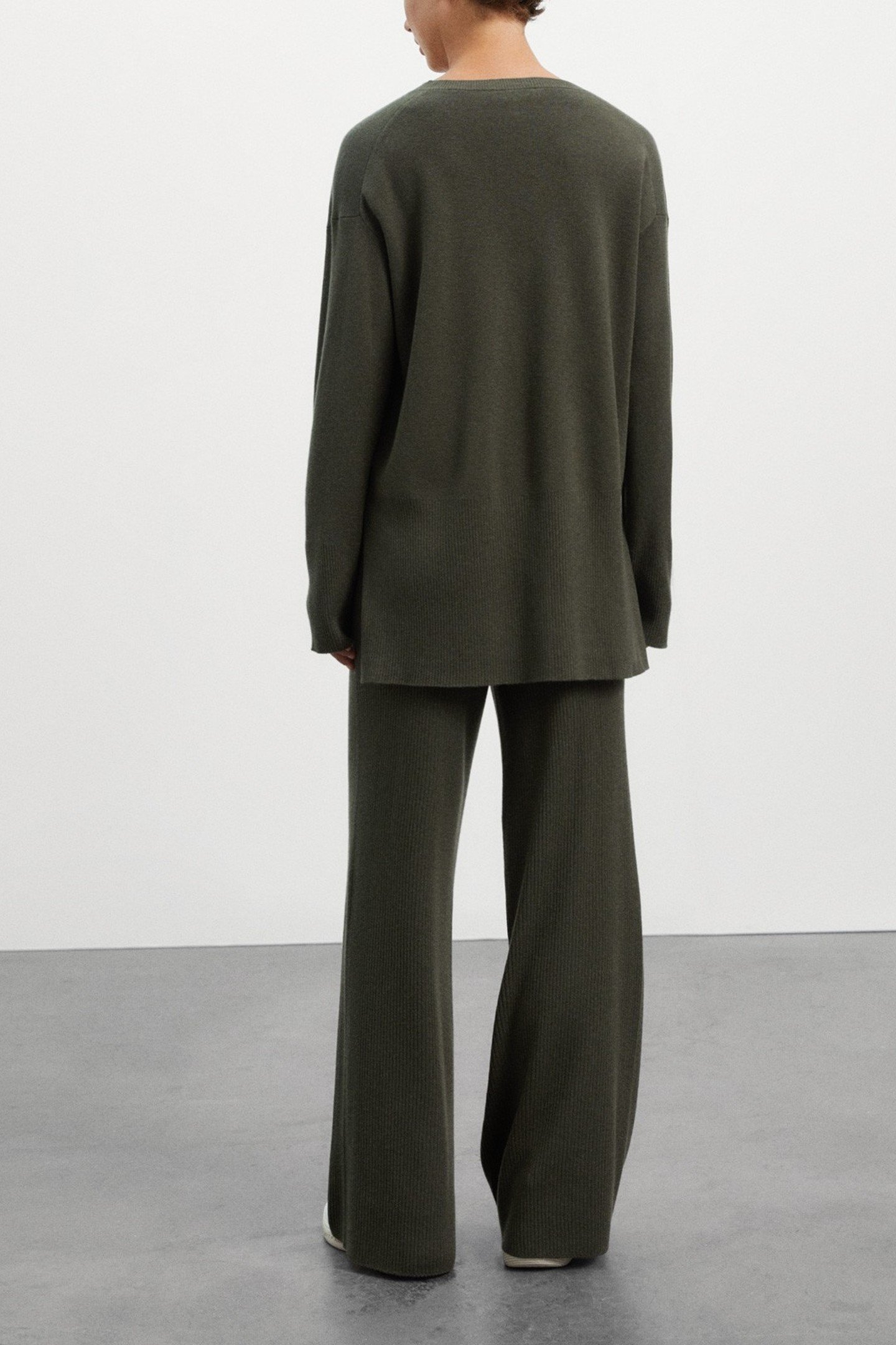 BERGAMOTAALF KNIT OLIVE 3