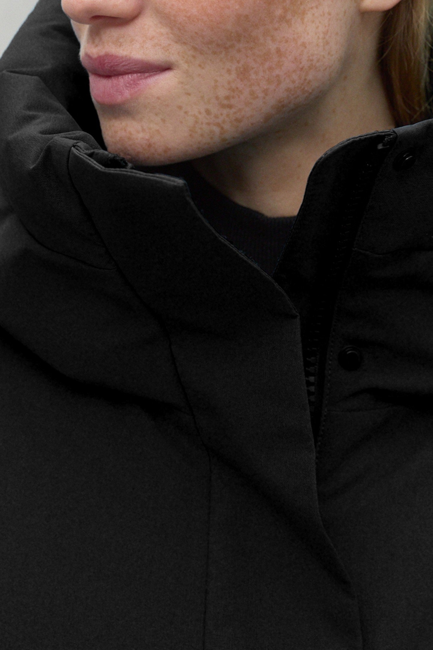 MAKALUALF SHORT JACKET BLACK 6