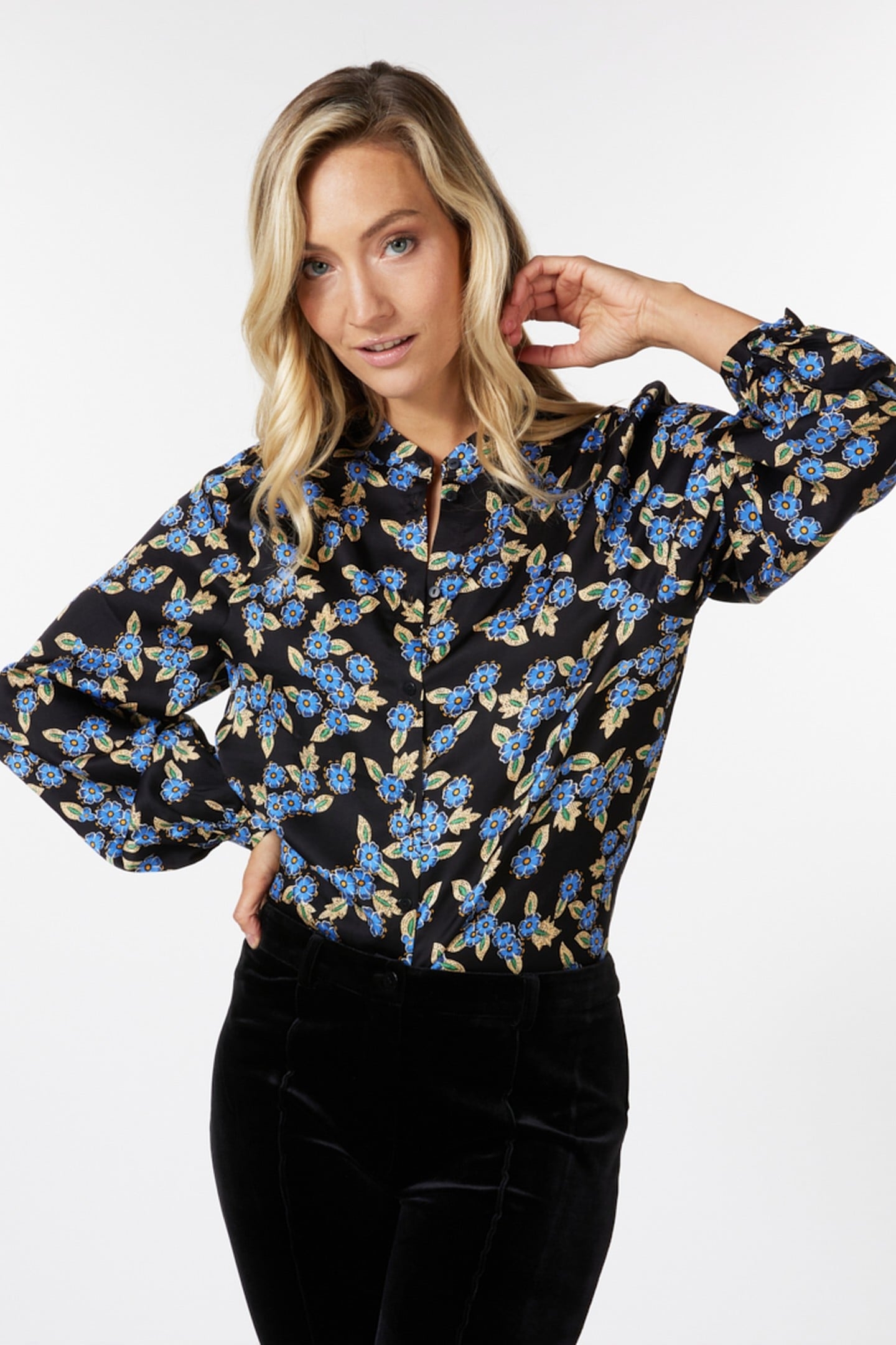 BLOUSE PUFF SLEEVE BLUE MOON PRINT 3