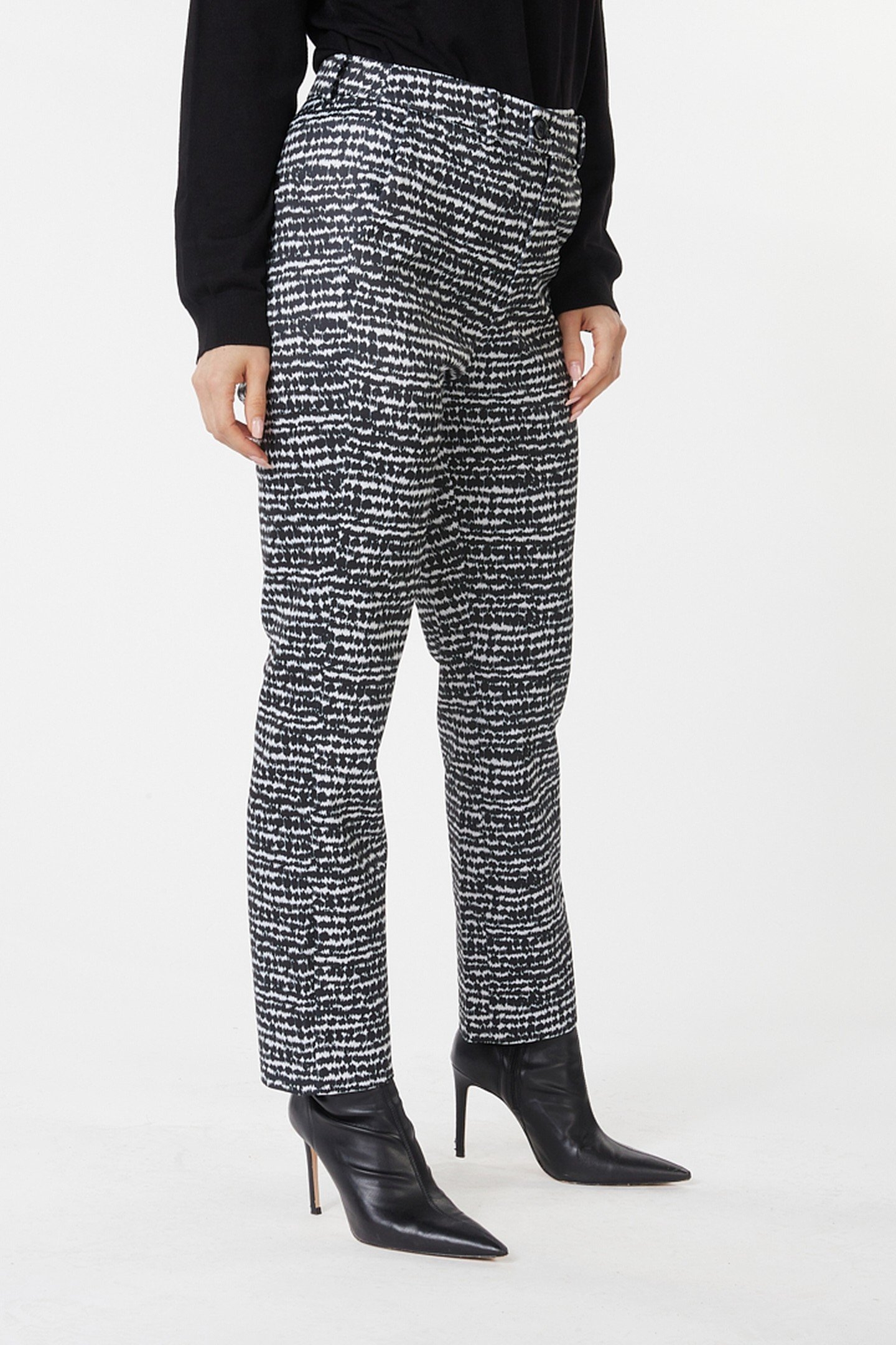 TROUSERS GRAPHIC ILLUSION PRINT 2