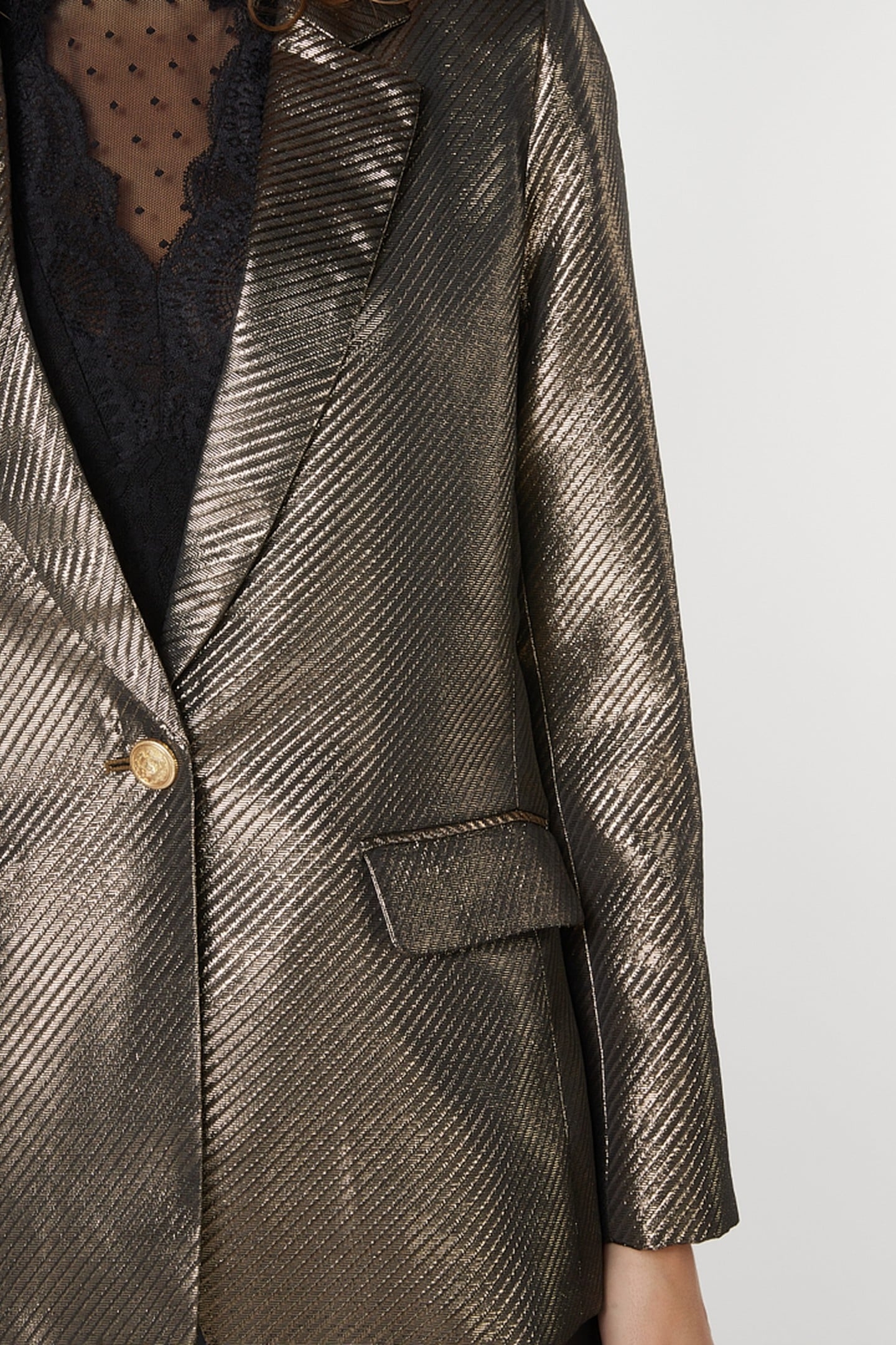 BLAZER METALLIC GOLD 6