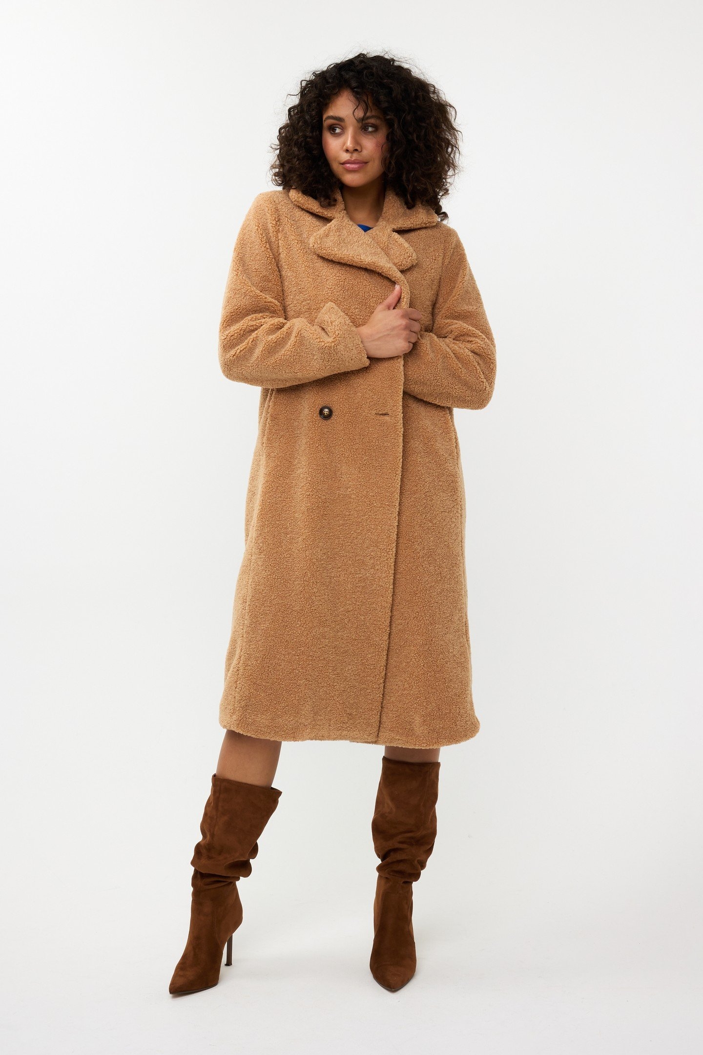 COAT LONG BOUCLE CAMEL 2