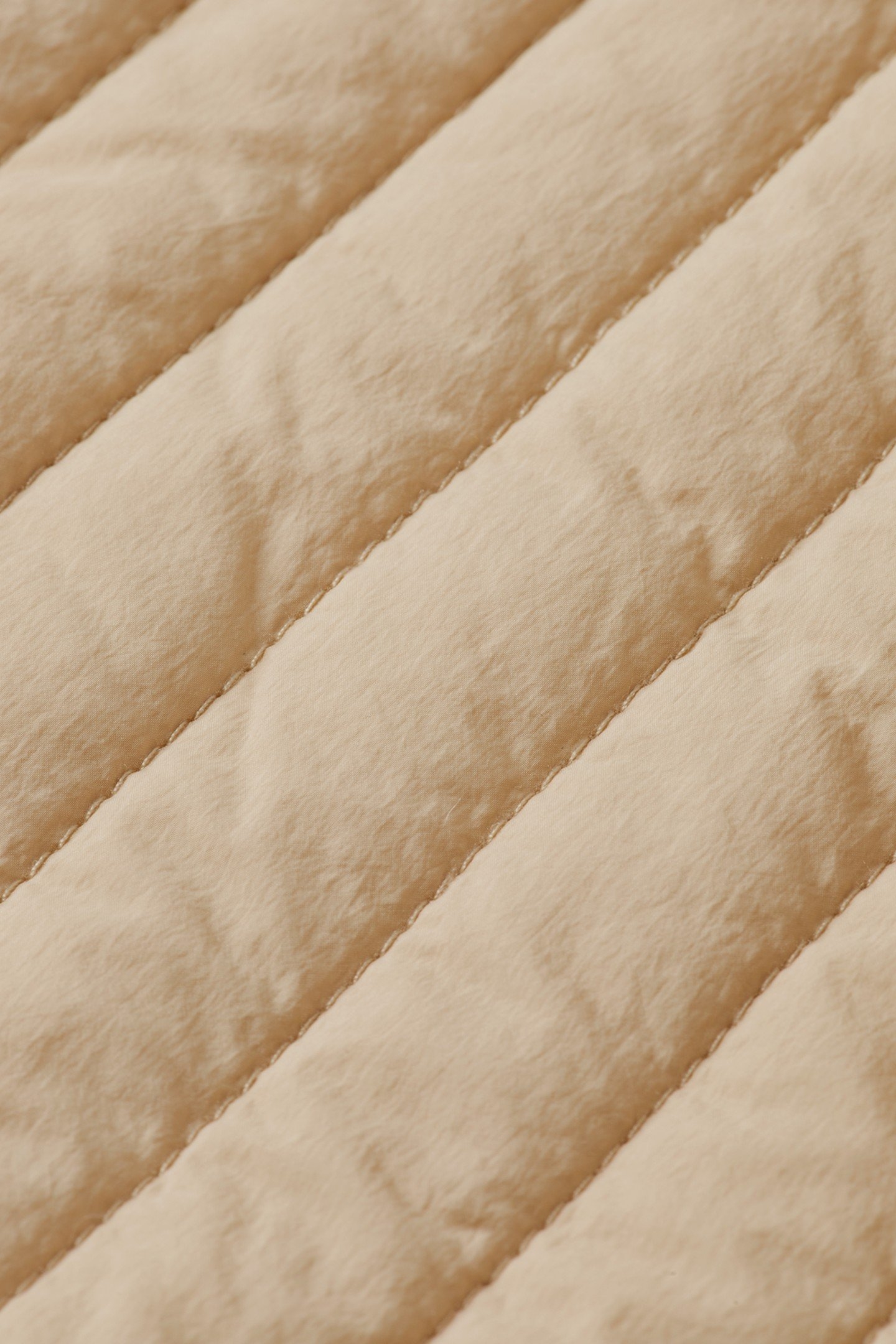 REVERSIBLE QUILTED BOMBER SOFT CAMEL/ ABSTRACT SUN SAND 6